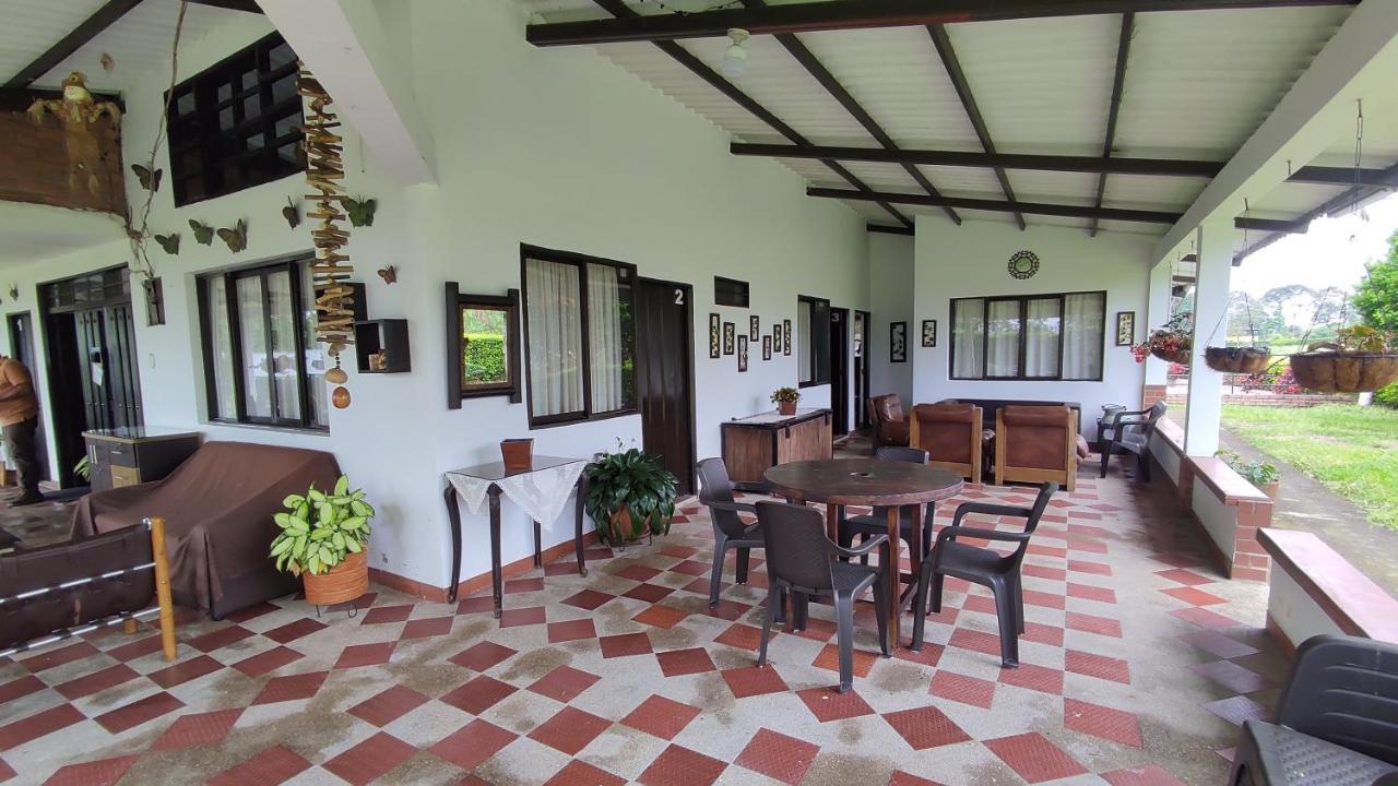 מונטנגרו Finca Hotel El Saman De Alto Bonito מראה חיצוני תמונה