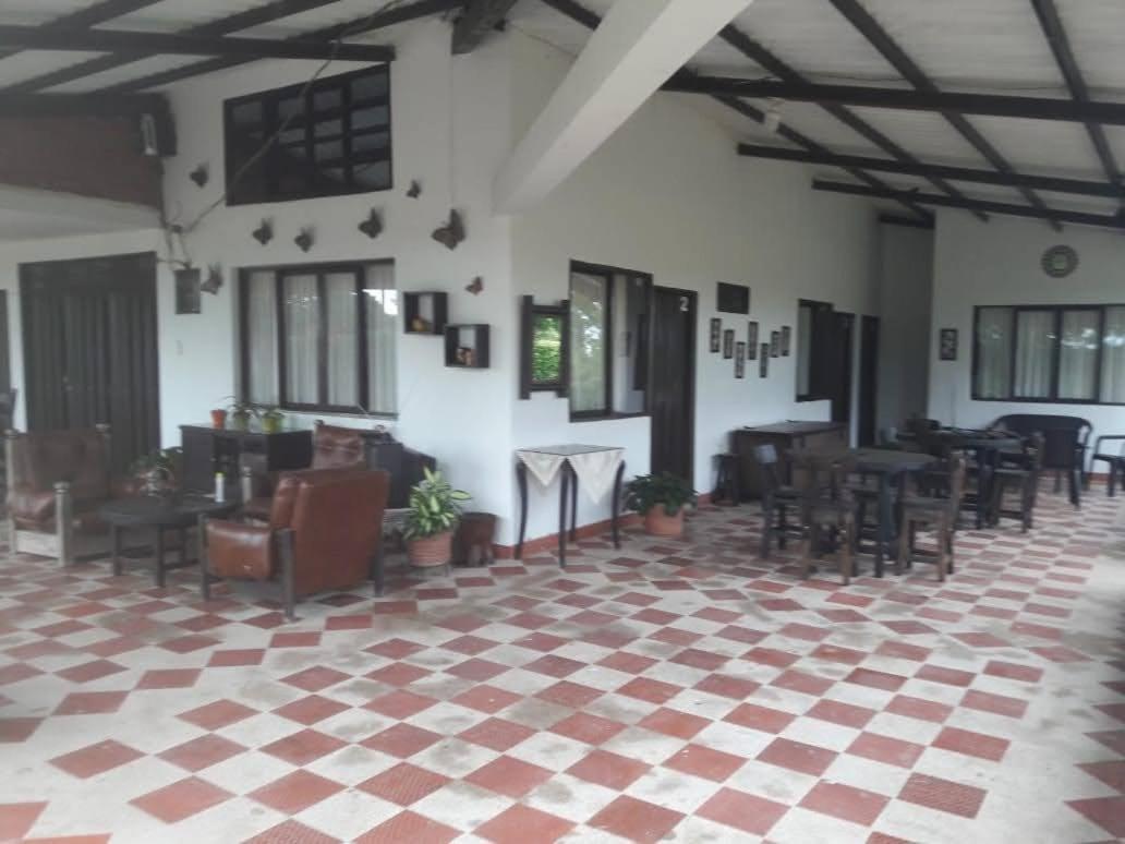 מונטנגרו Finca Hotel El Saman De Alto Bonito מראה חיצוני תמונה