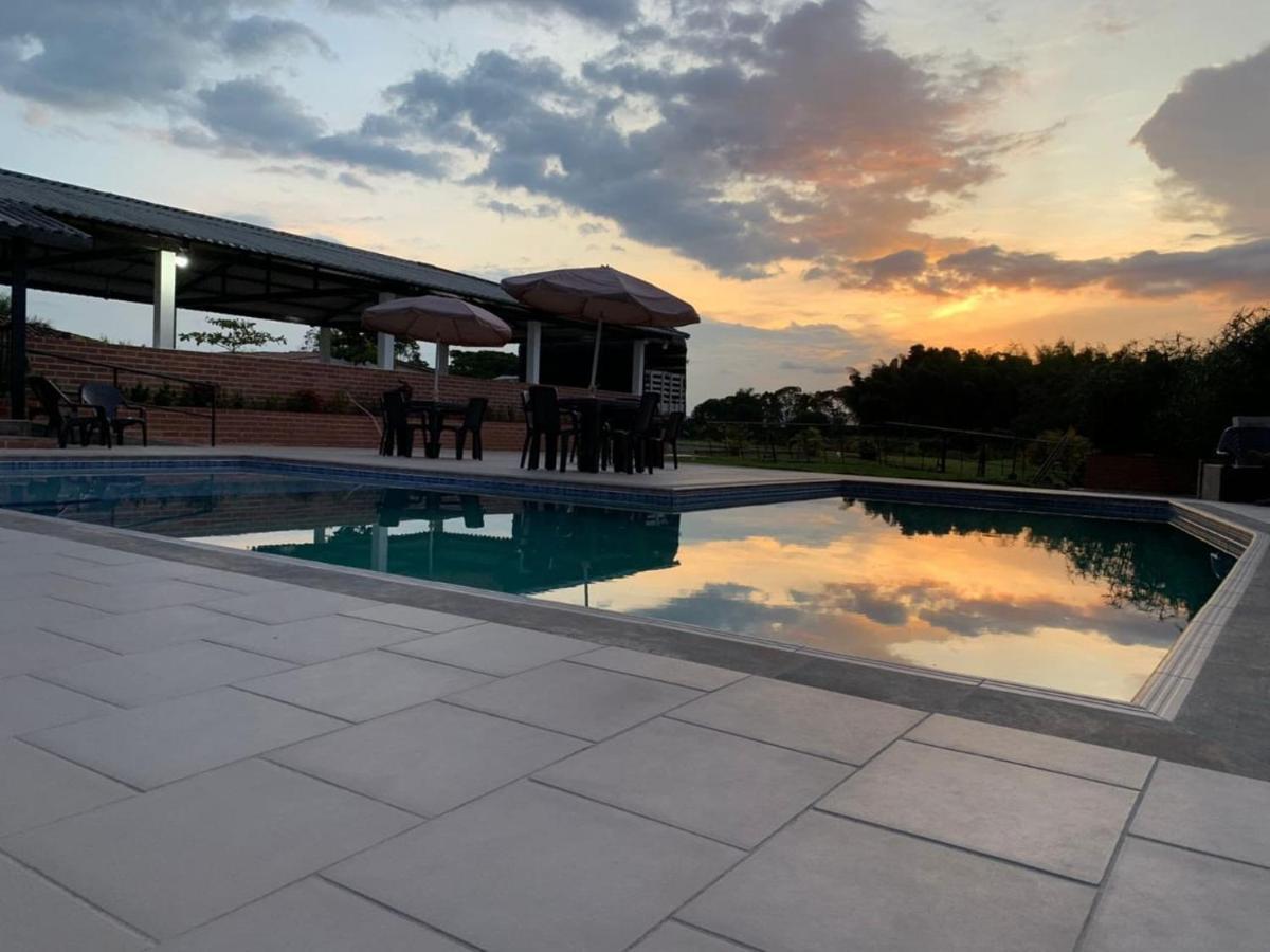מונטנגרו Finca Hotel El Saman De Alto Bonito מראה חיצוני תמונה